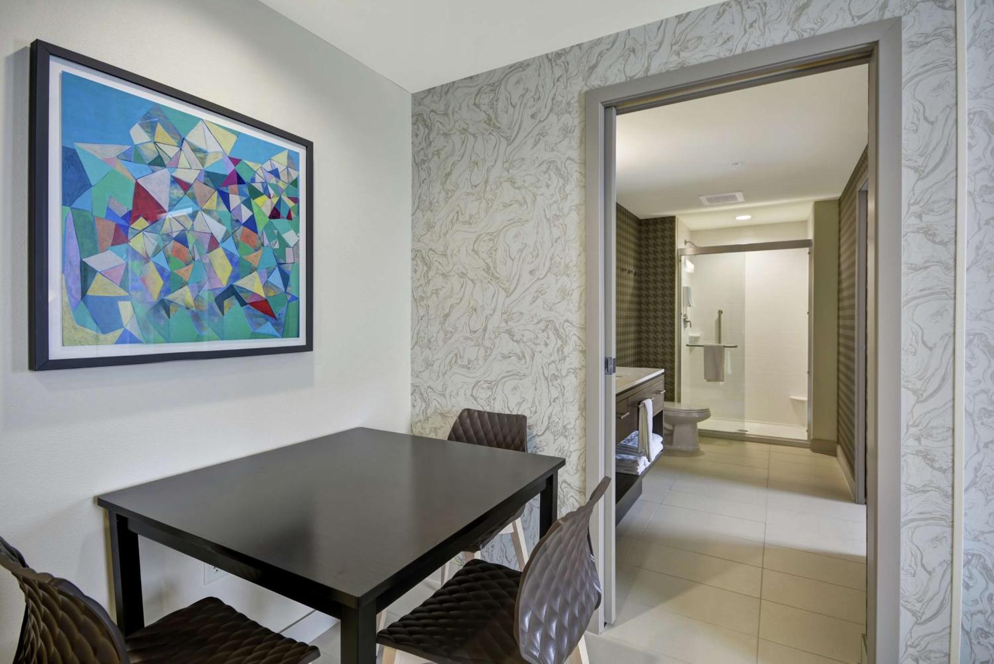 Home2 Suites By Hilton Plymouth Minneapolis Exterior photo